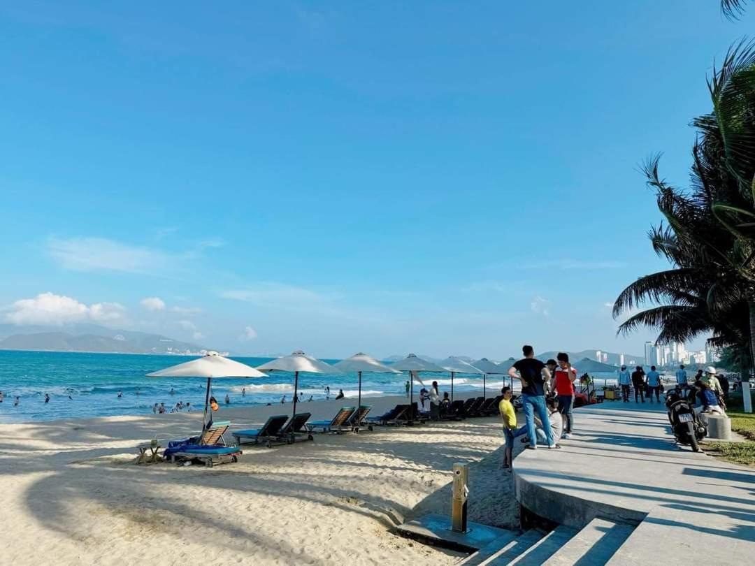 Beachfront Scenia Bay Apartment Nha Trang Exterior photo